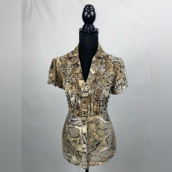 Blouse Top Snakeskin Pattern Small Stretch Ruffle Short Sleeve - Picture 4 of 11